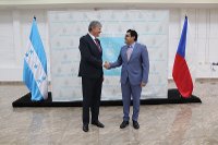 El Secretario de Estado R. Rubeš lideró consultas bilaterales en Honduras