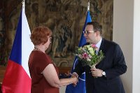 Ministr Lipavský předal Medaile Za zásluhy o diplomacii/Minister Lipavský Awarded the Medal for Distinguished Contribution to Diplomacy 
