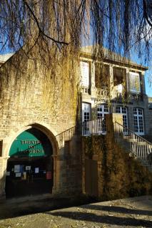 Divadlo ,,Théâtre des Jacobins" 