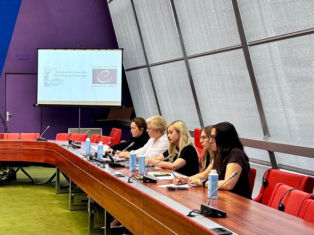 Debata: Digitální nadnárodní represe