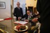 Ministr Lipavský převzal pečetidlo a razítko k Protokolu o ukončení tzv. Varšavské smlouvy / Minister Lipavský Received the Seal and Stamp of the Protocol on the Dissolution of the Warsaw Pac