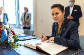 zápis GK K. Larischové do Zlaté knihy města Hohenberg a.d. Eger