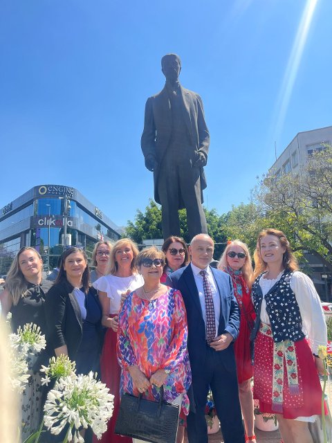 Los compatriotas checos en México conmemoraron el 175. natalicio de T. G. Masaryk