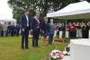 Les représentants de la ville de Dieppe au cimetière canadien Les Vertus.