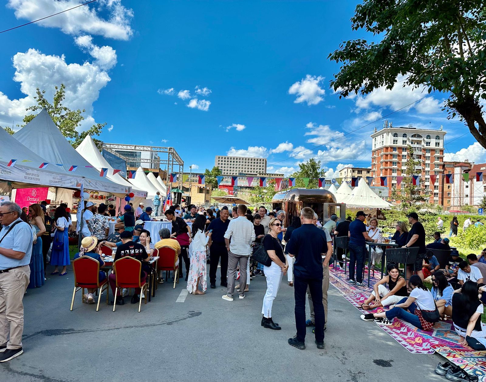 czech_street_party