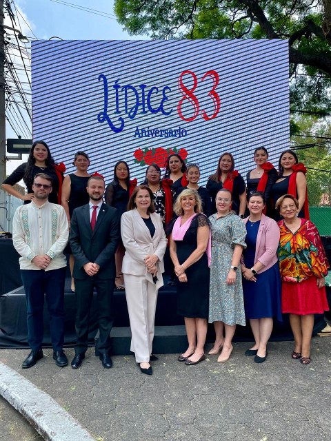 Conmemoración del 83 aniversario de la tragedia de Lidice en México