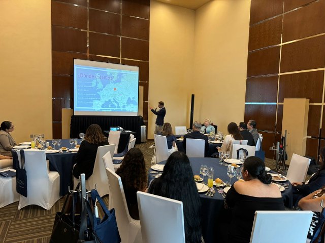 Seminario regional en Guadalajara