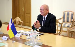 Velvyslanec Radek Matula jednal s úřadujícím předsedou Ústavního soudu Ukrajiny