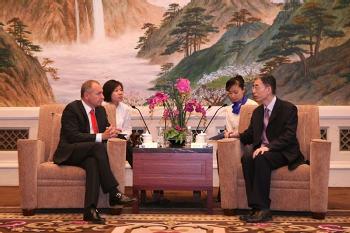 H.E. and Qian