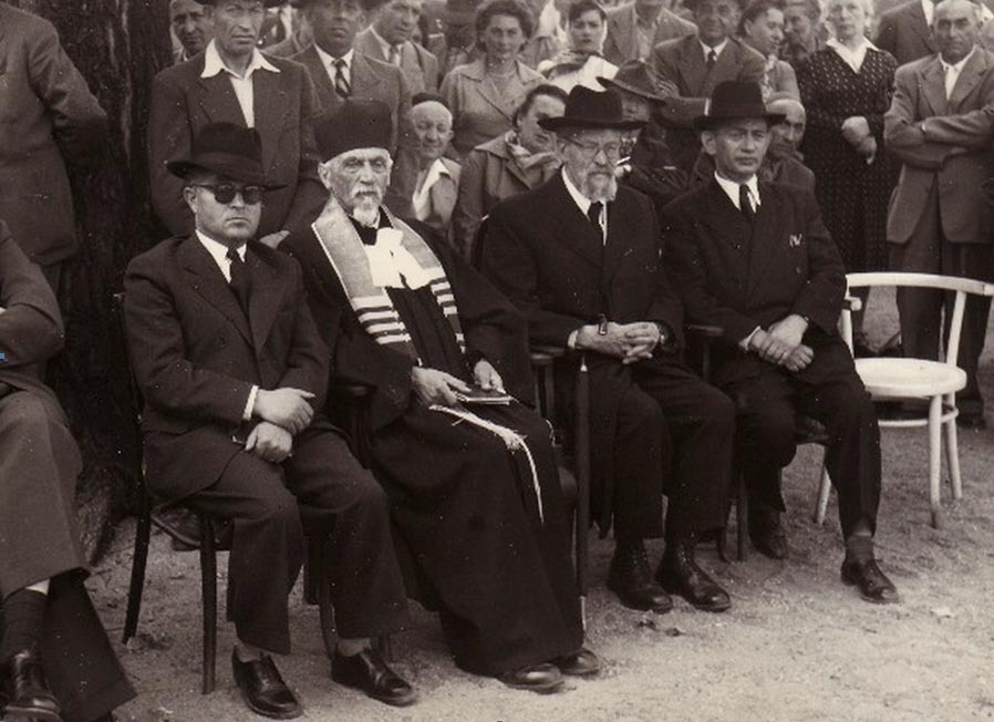 Four rabbis of the Bohemian lands attend a memorial service in Terezin.