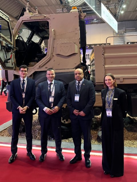 Ambassador Jakub Skalník visited the CSG Group exhibition