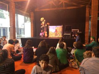 Swinging Marionettes