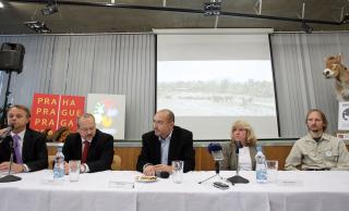 Náměstek Tomáš Dub na tiskové konferenci v ZOO Praha