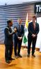 Minister T. Petricek recalled the more than the 700-year-long tradition of Czech glassmaking and its strong position in the world, whether it is glass industrial, handcrafted or artistic. In his speech,Shri Dharmendra focused on the very good relations