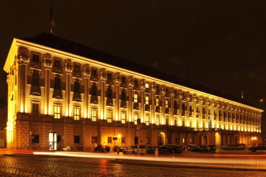 Černínský palác večerní
