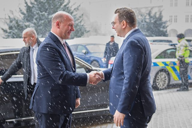 Ministr Lipavský přivítal v Praze ministra zahraničních věcí Polské republiky Szymona Szynkowského vel Sęka
