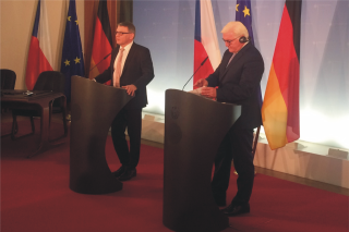 Tisková konference po jednání ministrů Zaorálka a Steinmeiera.