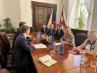 Náměstek Kozák jednal s brněnskými firmami a univerzitami o zahraniční spolupráci