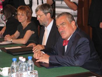 Ministr Schwarzenberg navštívil Maďarsko