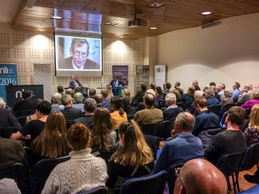 Politicko-literární večer v Národní knihovně Irska