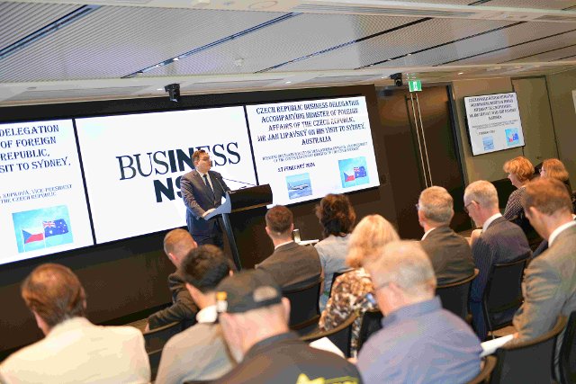 Ministr Lipavský během svého zahajovacího projevu na NSW Business Symposium.