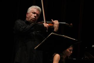 J. Svěcený, E. Shitikova Santiago 