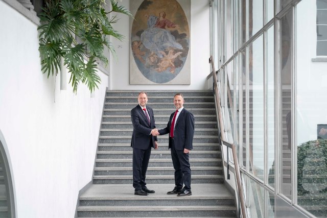 Botschafter Tomáš Jan Podivínský zu offiziellem Besuch bei der Regierung des Kantons Tessin