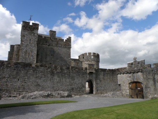 Cahir Cahir