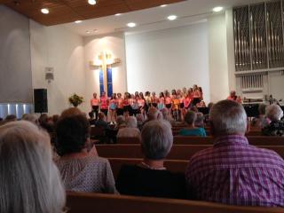 Koncert pěveckého sboru Paprsek v Mattenhofu