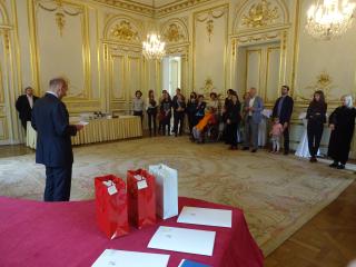 Cérémonie à l'Ambassade.