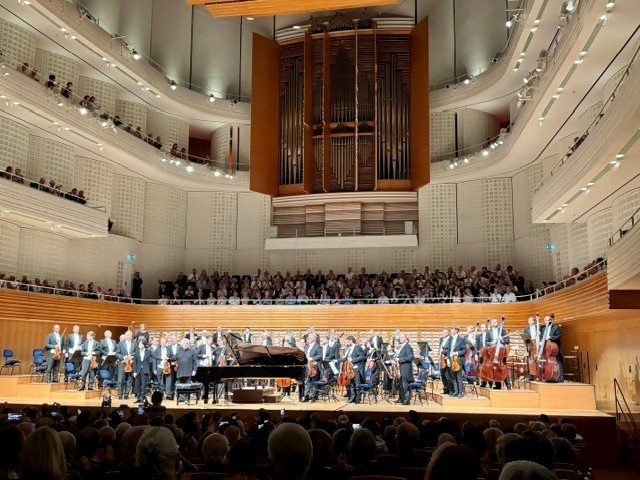 Česká filharmonie v Lucernu propojila kulturu, byznys a diplomacii