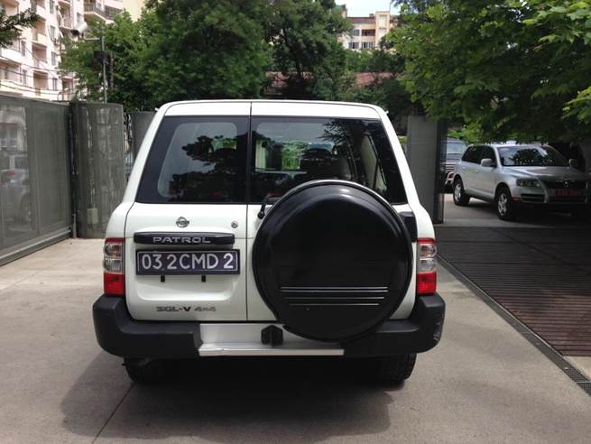 Nissan Patrol 2