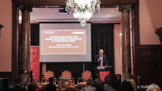 na_celou_sirku
