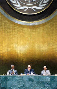 Jan Kavan jako předseda Valného shromáždění OSN